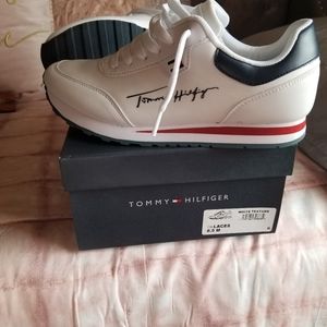 Tommy Hilfiger sneakers